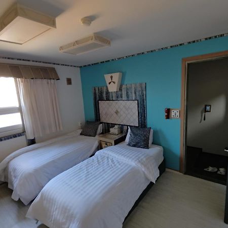 Athene Motel Gwangju Metropolitan City Bagian luar foto